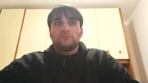 Snapshot of bluejoee chatting on February 11, 2026, 6:35 pm bluejoee online show from February 11, 2026, 6:35 pm