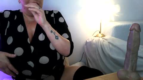 Snapshot of blueskysierra chatting on July 25, 2026, 10:57 am Sierra online show from July 25, 2026, 10:57 am