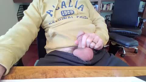 Snapshot of bluespycy chatting on February 20, 2025, 5:40 pm bluespycy online show from February 20, 2025, 5:40 pm