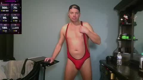 Snapshot of blueyes_hung1 chatting on May 4, 2026, 5:14 am Fun Boi online show from May 4, 2026, 5:14 am