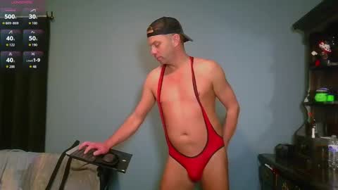 Snapshot of blueyes_hung1 chatting on May 7, 2026, 4:07 am Fun Boi online show from May 7, 2026, 4:07 am