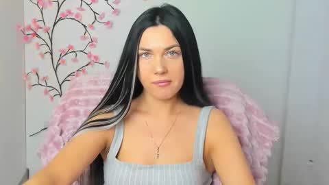 Kelly online show from February 10, 2026, 6:39 am