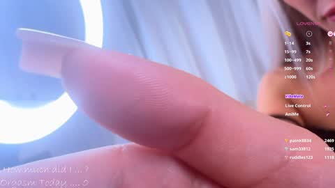 Snapshot of blush_mikki chatting on December 15, 2024, 6:15 pm Mikki chan online show from December 15, 2024, 6:15 pm