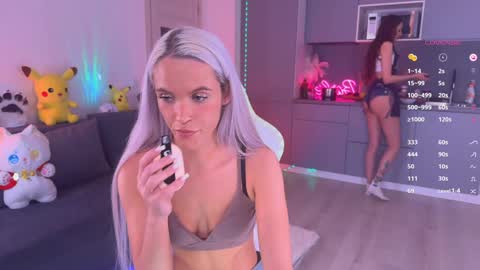 Snapshot of blush_mikki chatting on March 9, 2025, 8:40 am Mikki chan online show from March 9, 2025, 8:40 am