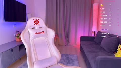 Snapshot of blush_mikki chatting on October 10, 2025, 10:14 am Mikki chan online show from October 10, 2025, 10:14 am