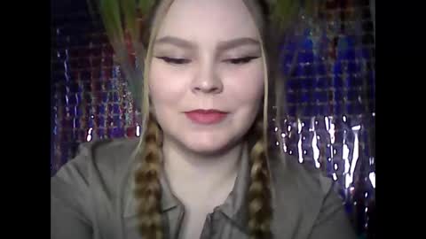 Snapshot of blushing_star chatting on February 18, 2025, 8:27 am blushing_star online show from February 18, 2025, 8:27 am