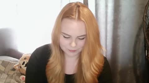 Snapshot of blushing_star chatting on July 6, 2026, 3:03 pm blushing_star online show from July 6, 2026, 3:03 pm