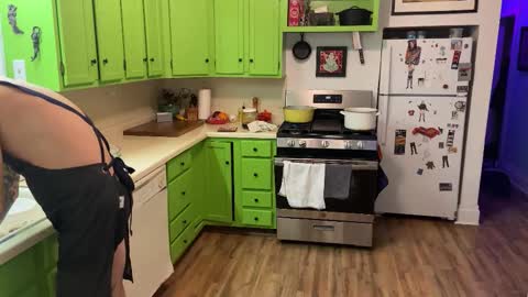 ZuperZexyZounds online show from November 27, 2025, 6:04 am