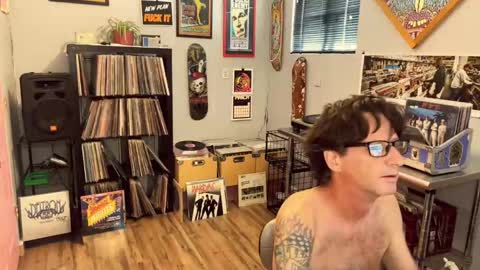 ZuperZexyZounds online show from June 1, 2026, 10:22 pm