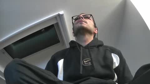 bo22222222 online show from March 8, 2025, 8:33 am