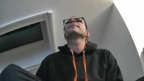 bo22222222 online show from September 14, 2025, 7:35 pm