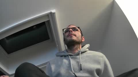 bo22222222 online show from December 20, 2025, 11:12 pm