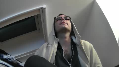 bo22222222 online show from February 25, 2026, 9:35 pm