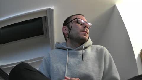 Snapshot of bo22222222 chatting on March 31, 2026, 3:12 pm bo22222222 online show from March 31, 2026, 3:12 pm