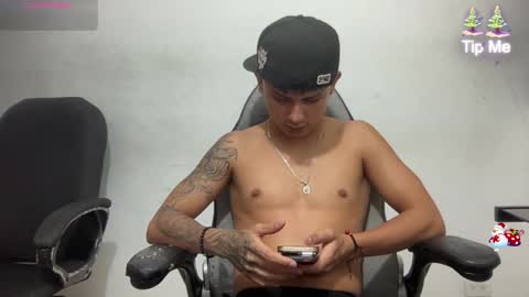 Snapshot of bob_pettersonn chatting on December 3, 2024, 4:36 am Bob INDEPENDENT MODEL online show from December 3, 2024, 4:36 am