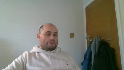 Snapshot of bobabator chatting on January 6, 2025, 12:35 pm bobabator online show from January 6, 2025, 12:35 pm