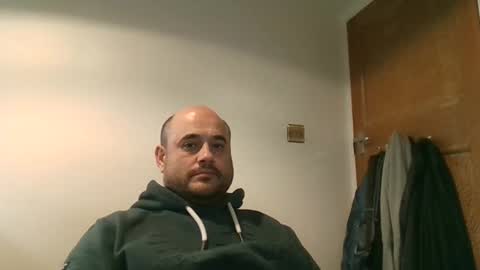 Snapshot of bobabator chatting on September 21, 2025, 10:22 pm bobabator online show from September 21, 2025, 10:22 pm