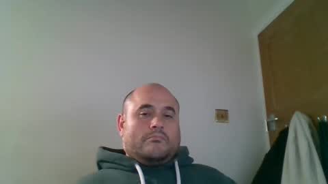 Snapshot of bobabator chatting on October 28, 2025, 3:36 pm bobabator online show from October 28, 2025, 3:36 pm