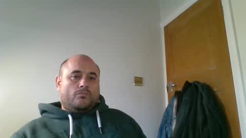 Snapshot of bobabator chatting on December 5, 2025, 1:31 pm bobabator online show from December 5, 2025, 1:31 pm