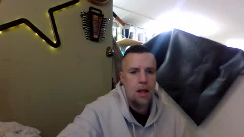 Snapshot of bobberman78 chatting on October 5, 2025, 6:50 pm Dan online show from October 5, 2025, 6:50 pm