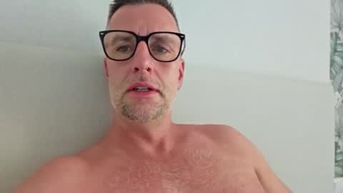 Snapshot of bobberman78 chatting on May 27, 2026, 8:44 am Dan online show from May 27, 2026, 8:44 am
