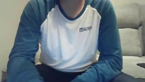 bobby_113 online show from December 31, 2024, 1:26 am