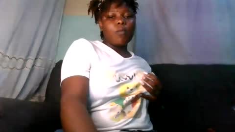 Snapshot of bobby_hottie chatting on July 7, 2026, 6:45 pm bobby_hottie online show from July 7, 2026, 6:45 pm