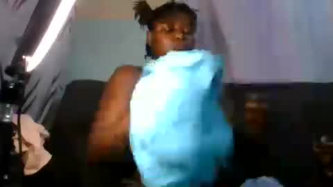 Snapshot of bobby_hottie chatting on July 21, 2026, 6:49 am bobby_hottie online show from July 21, 2026, 6:49 am