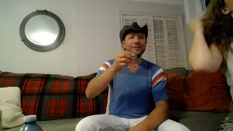 Snapshot of bobbyandsadie chatting on June 18, 2026, 4:02 am Bobby and Sadie online show from June 18, 2026, 4:02 am