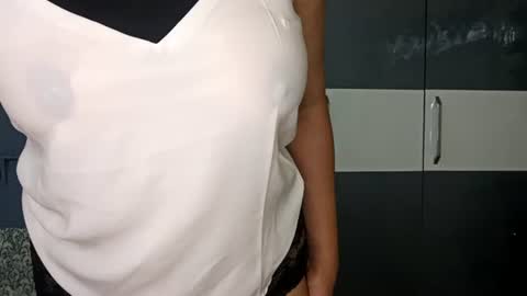 Sofia online show from July 24, 2026, 5:05 am