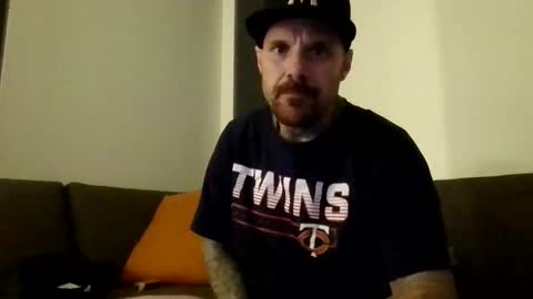 Snapshot of bodyart85_19 chatting on November 5, 2025, 1:38 am Bodyart85 19 online show from November 5, 2025, 1:38 am