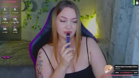 Snapshot of bodylina chatting on November 7, 2025, 8:20 pm Lina online show from November 7, 2025, 8:20 pm