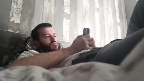 Snapshot of boefertje001 chatting on March 4, 2025, 9:07 am Bandit online show from March 4, 2025, 9:07 am