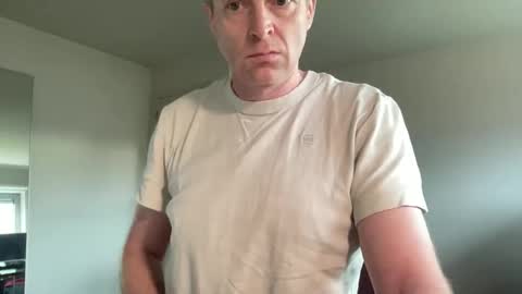 ask me online show from December 16, 2025, 10:09 am