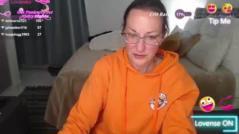 Ningifun couple online show from July 28, 2026, 6:20 pm