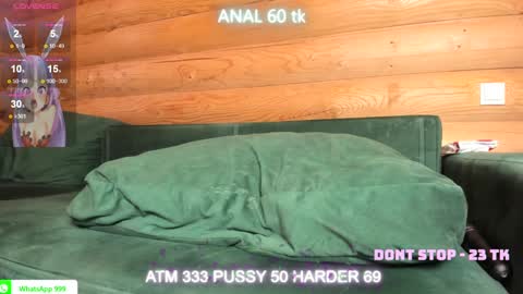 Nail and Olivia online show from January 31, 2025, 8:32 am