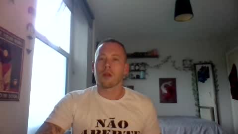 boky_ online show from June 15, 2026, 4:25 am