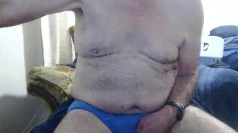 Snapshot of bolbil1 chatting on November 10, 2025, 4:28 pm bolbil1 online show from November 10, 2025, 4:28 pm