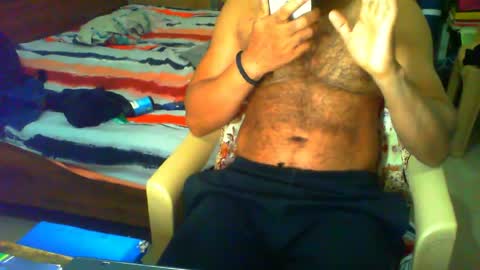 Chris B online show from April 25, 2026, 1:41 pm