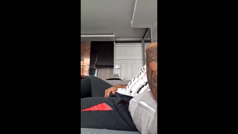 bolivarcuy25 online show from March 16, 2026, 3:05 pm