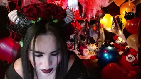 Snapshot of bom_bomx chatting on October 31, 2025, 12:00 am Paris online show from October 31, 2025, 12:00 am