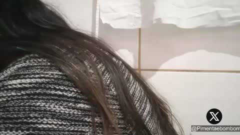 Snapshot of bombomepimenta chatting on March 2, 2025, 10:16 pm bombomepimenta online show from March 2, 2025, 10:16 pm