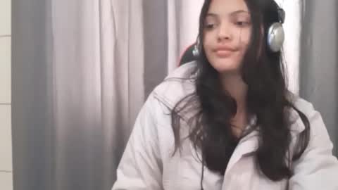 Snapshot of bombomepimenta chatting on November 25, 2025, 1:00 pm bombomepimenta online show from November 25, 2025, 1:00 pm