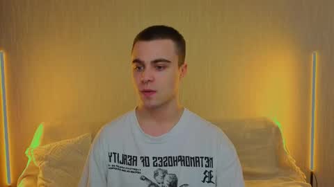 Snapshot of bonaqua_ chatting on March 2, 2026, 6:48 pm AdamJasonPVT IS OPEN online show from March 2, 2026, 6:48 pm