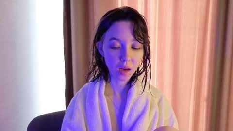 Snapshot of bondi_star chatting on July 3, 2026, 1:06 pm bondi_star online show from July 3, 2026, 1:06 pm