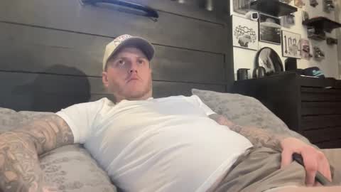 boner4you1994 online show from February 4, 2025, 9:17 am