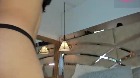 bonet_iris online show from July 7, 2026, 11:03 am