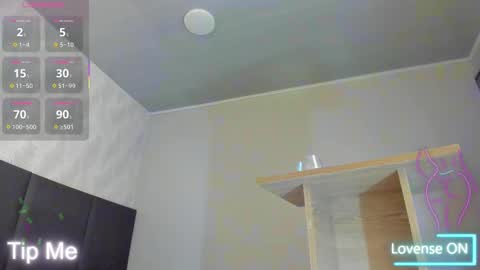 Bonie Smith online show from November 4, 2025, 10:42 pm