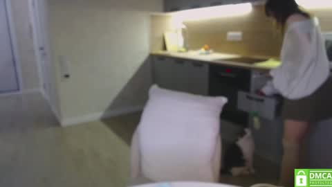 Snapshot of bonjourlabelle chatting on February 13, 2025, 7:10 pm Mary 3 live time content 18 online show from February 13, 2025, 7:10 pm