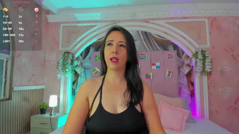 Snapshot of bonnie__milf chatting on July 19, 2026, 11:03 am bonnie online show from July 19, 2026, 11:03 am